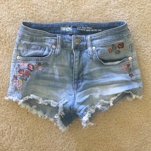 Embroidered Floral Shorts